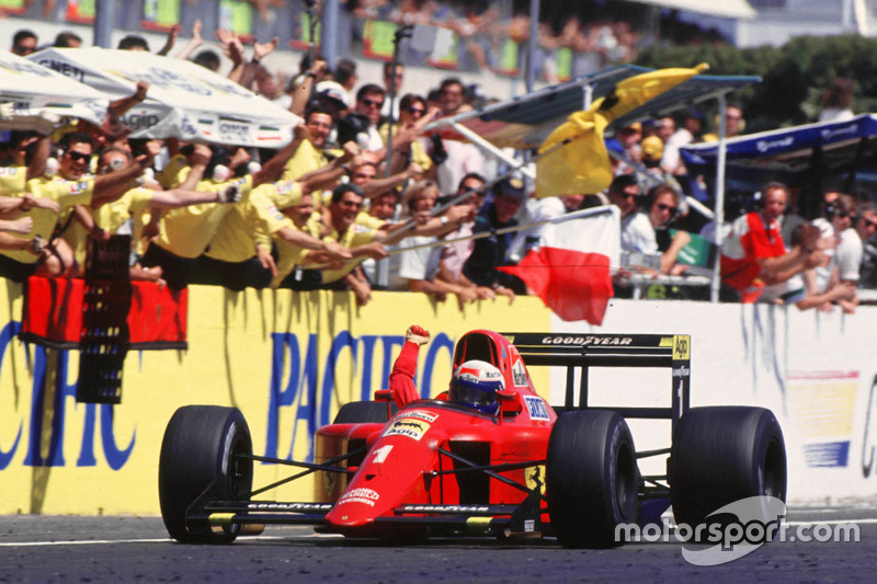 Alain Prost, Ferrari takes the win