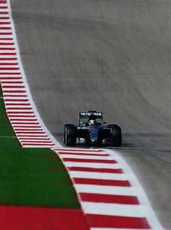 Lewis Hamilton, Mercedes AMG F1 W07 Hybrid