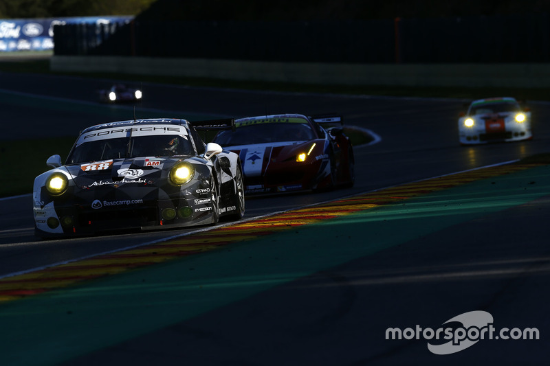 #88 Proton Racing Porsche 911 RSR: Khaled Al Qubaisi, David Heinemeier Hansson, Patrick Long