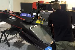 Venturi, la monoposto 2016-2017 in assemblaggio in fabbrica