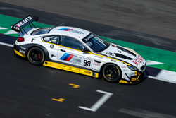 #98 ROWE Racing BMW M6 GT3: Jesse Krohn, Jens Klingmann, Ricky Collard