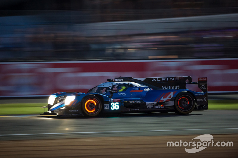 #36 Signatech Alpine Matmut Alpine A470: Nicolas Lapierre, Andre Negrao, Pierre Thiriet