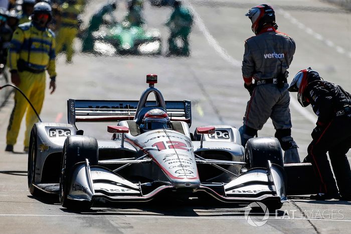 Will Power, Team Penske Chevrolet pit stop