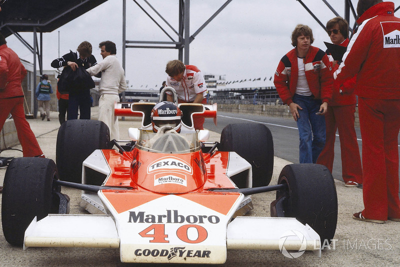 Жиль Вильнёв, McLaren M23