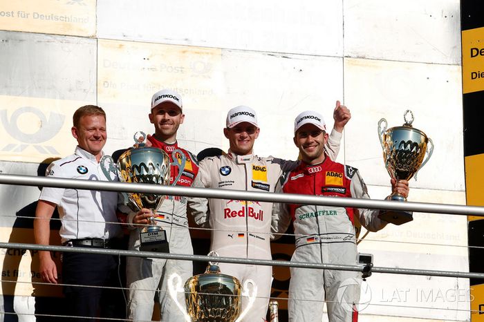 Podio: ganador Marco Wittmann, BMW Team RMG, BMW M4 DTM, René Rast, Audi Sport Team Rosberg, Audi RS 5 DTM, Mike Rockenfeller, Audi Sport Team Phoenix, Audi RS 5 DTM, Stefan Reinhold, jefe de BMW Team RMG