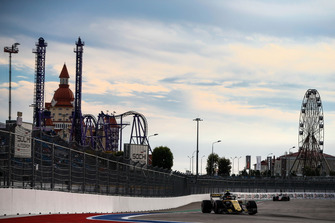 Carlos Sainz Jr., Renault Sport F1 Team R.S. 18