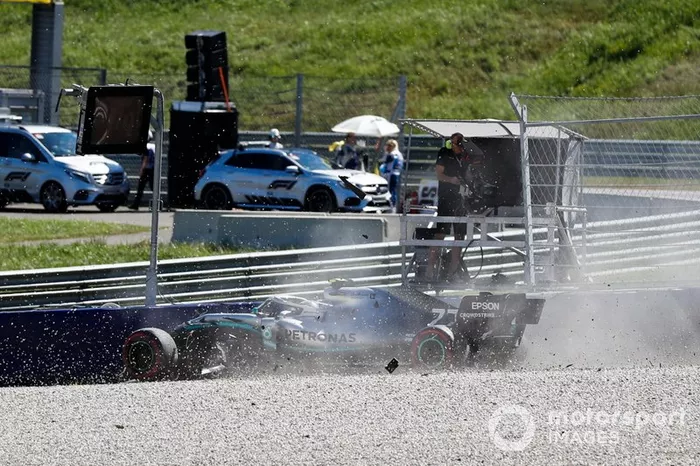 L'accident de Valtteri Bottas, Mercedes AMG W10 