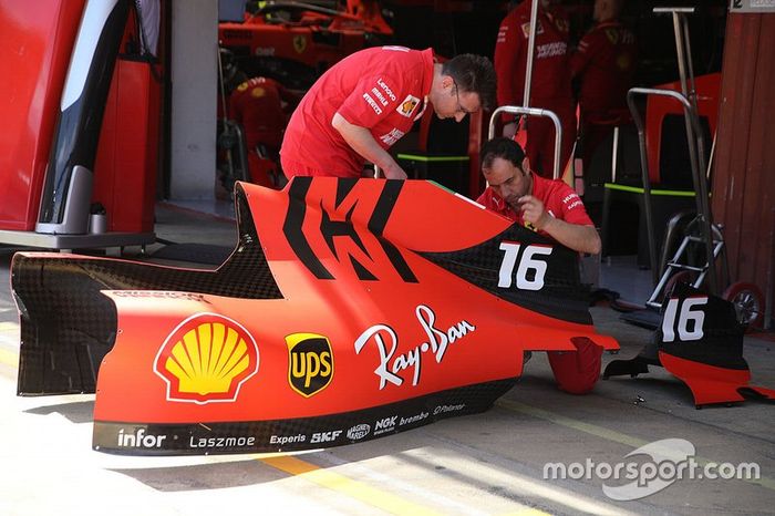 Detalle técnico del Ferrari