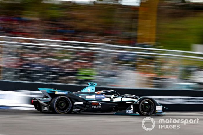 Stoffel Vandoorne, HWA Racelab, VFE-05 