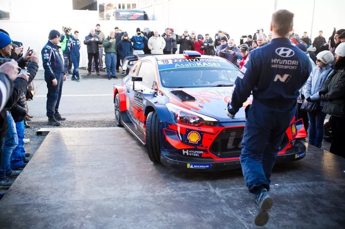 Sébastien Loeb, Daniel Elena, Hyundai Shell Mobis WRT Hyundai i20 Coupe WRC  