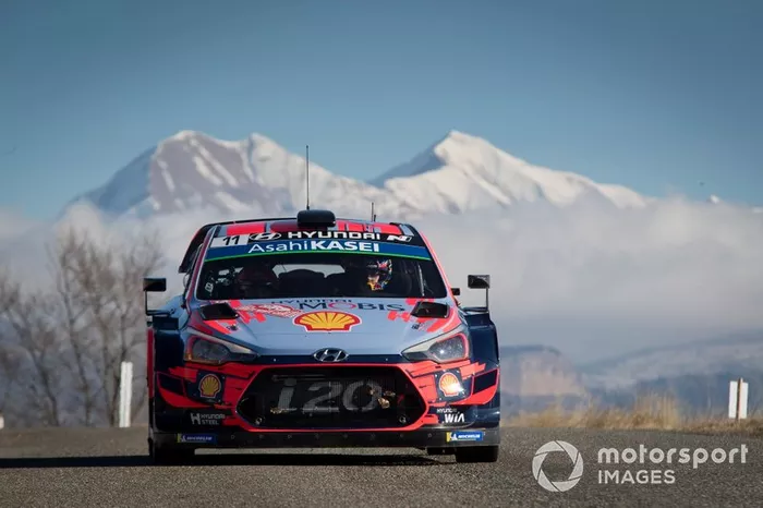 Thierry Neuville, Nicolas Gilsoul, Hyundai Motorsport Hyundai i20 Coupe WRC