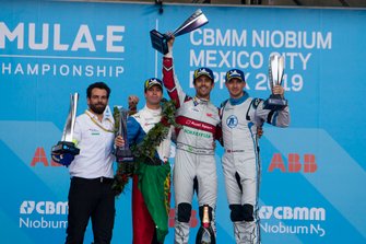 Podio: il vincitore della gara Lucas Di Grassi, Audi Sport ABT Schaeffler, il secondo classificato Antonio Felix da Costa, BMW I Andretti Motorsports e il terzo classificato, Edoardo Mortara Venturi Formula E
