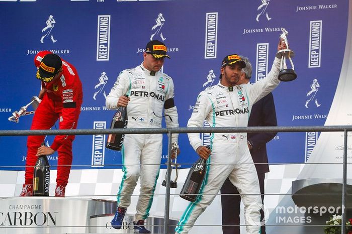 Hamilton e Bottas foram para o pódio, mas Vettel não
