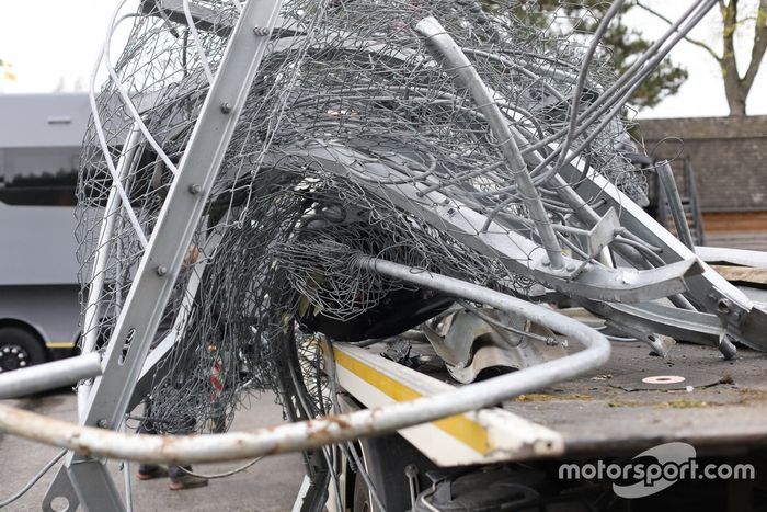 La valla después del accidente en el Super Trofeo Race