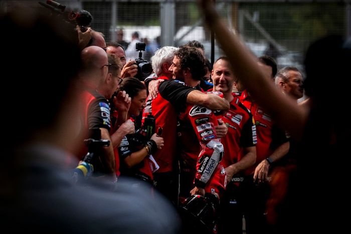 Франческо Баньяйя, команда Ducati