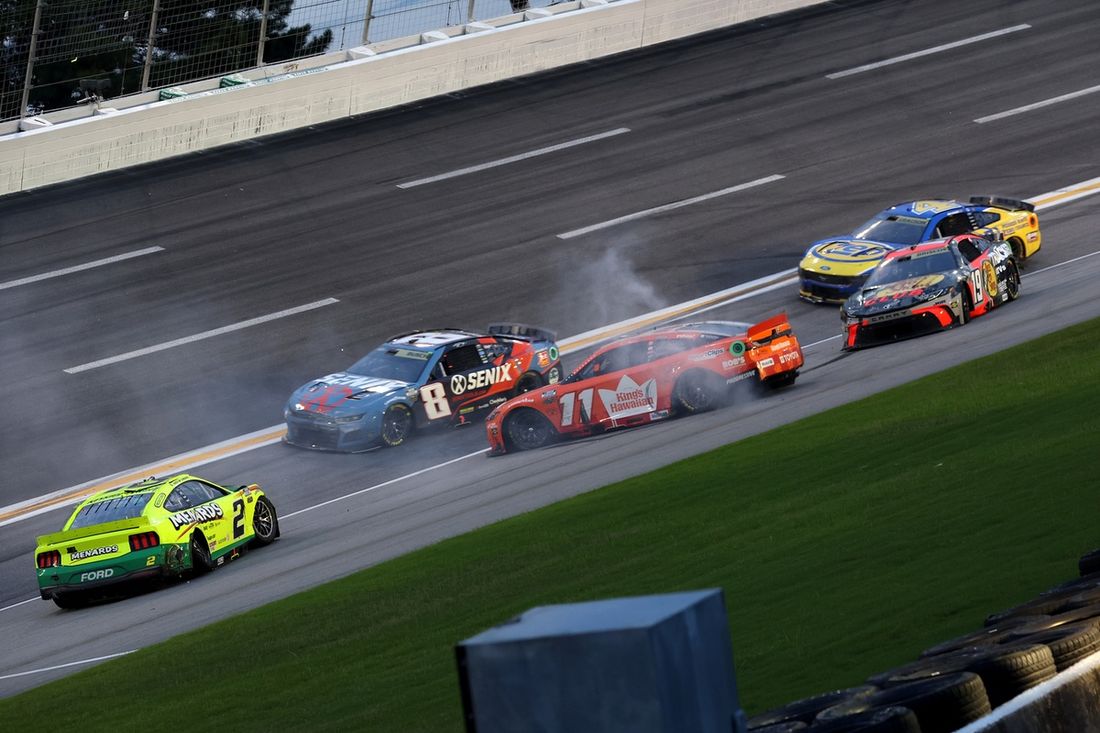 Austin Cindric, Team Penske Ford, Kyle Busch, Richard Childress Racing Chevrolet, Denny Hamlin, Joe Gibbs Racing Toyota, Chase Briscoe, Joe Gibbs Racing Toyota, Noah Gragson, Front Row Motorsports Ford