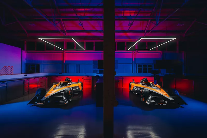 Equipo McLaren FE