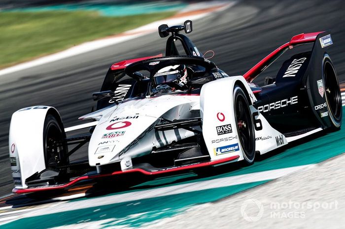 19º Andre Lotterer, Porsche, Porsche 99x Electric (1:15.699)