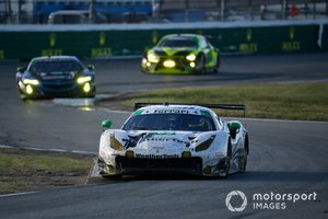 #63 Scuderia Corsa Ferrari 488 GT3, GTD: Cooper MacNeil, Toni Vilander, Jeff Westphal, Alessandro Balzan