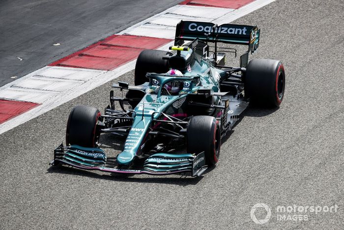 Sebastian Vettel, Aston Martin AMR21 