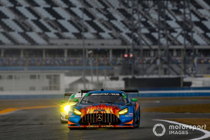 #75 Sun Energy 1 Mercedes-AMG GT3, GTD: Kenny Habul, Mikael Grenier, Raffaele Marciello, Luca Stolz