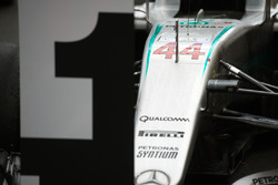 El Mercedes AMG F1 W07 híbrido de ganador de la carrera Lewis Hamilton, Mercedes AMG F1 en parc ferm