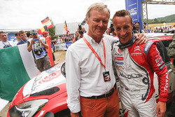 Ganador Kris Meeke, Citroën DS3 WRC, Citroën World Rally Team con Ari Vatanen