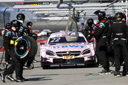 Pit stop, Lucas Auer, Mercedes-AMG Team HWA, Mercedes-AMG C63 DTM
