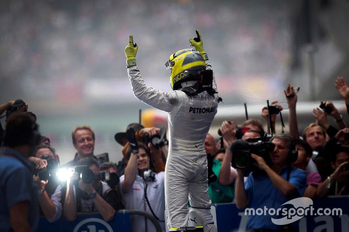 Nico Rosberg, Primera victoria de F1 de Mercedes AMG - China 2012
