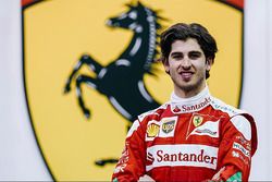 Antonio Giovinazzi, derde rijder Ferrari