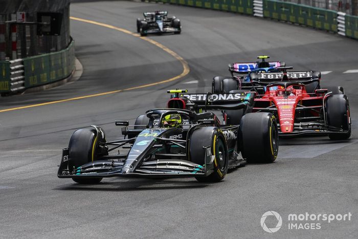 Lewis Hamilton, Mercedes F1 W14, Charles Leclerc, Ferrari SF-23, Pierre Gasly, Alpine A523