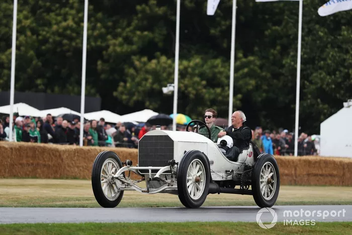 Mercedes 120hp