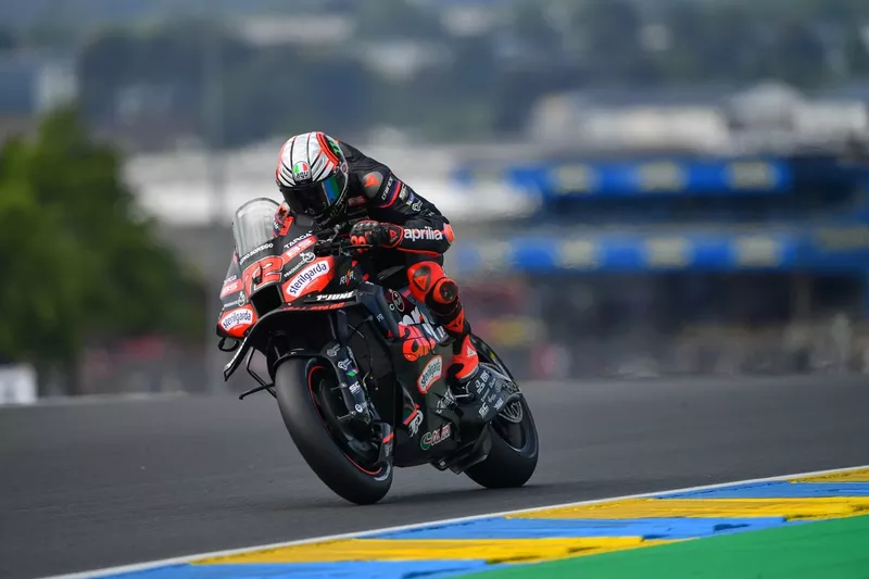 Marco Bezzecchi, Aprilia Racing