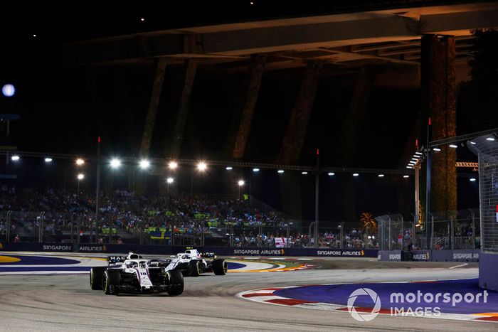 Lance Stroll, Williams FW41,  Sergey Sirotkin, Williams FW41