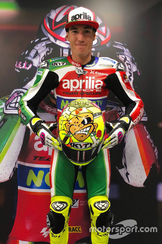 Шлем гонщика Aprilia Racing Team Gresini Алеша Эспаргаро