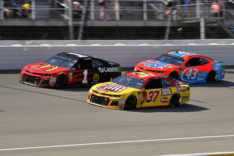 Chris Buescher, JTG Daugherty Racing, Chevrolet Camaro Slim Jim, Jamie McMurray, Chip Ganassi Racing, Chevrolet Camaro McDonald's/Cessna, Darrell Wallace Jr., Richard Petty Motorsports, Chevrolet Camaro Medallion Bank / Petty's Garage