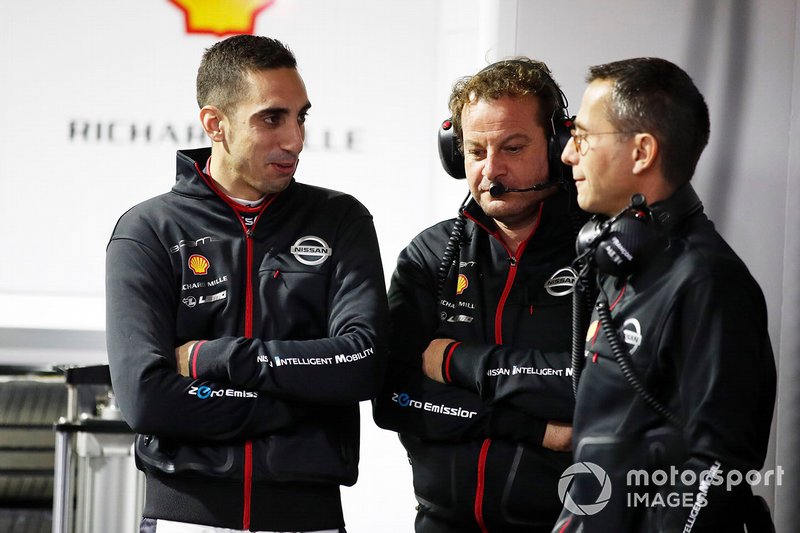 Sébastien Buemi, Nissan e.Dams, in the garage
