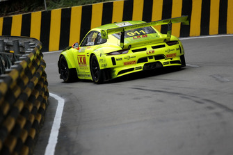 #911 Manthey-Racing Porsche 911 GT3 R: Laurens Vanthoor