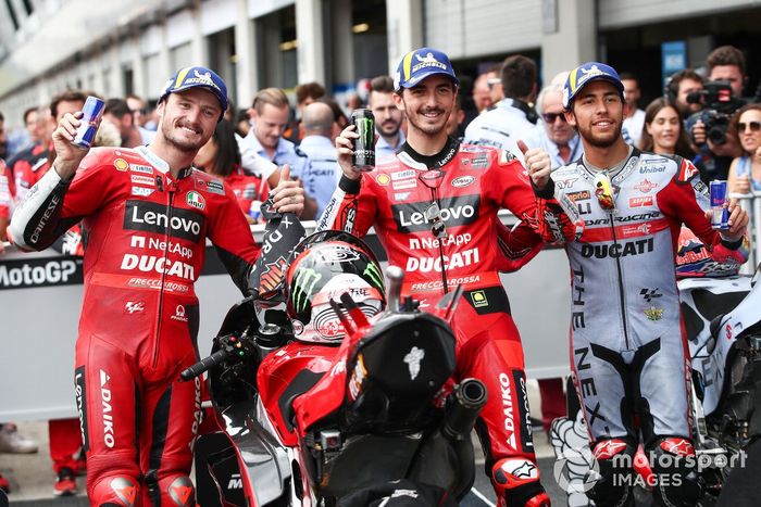 Ganador de la pole Enea Bastianini, Gresini Racing, Francesco Bagnaia, Ducati Team, Jack Miller, Ducati Team