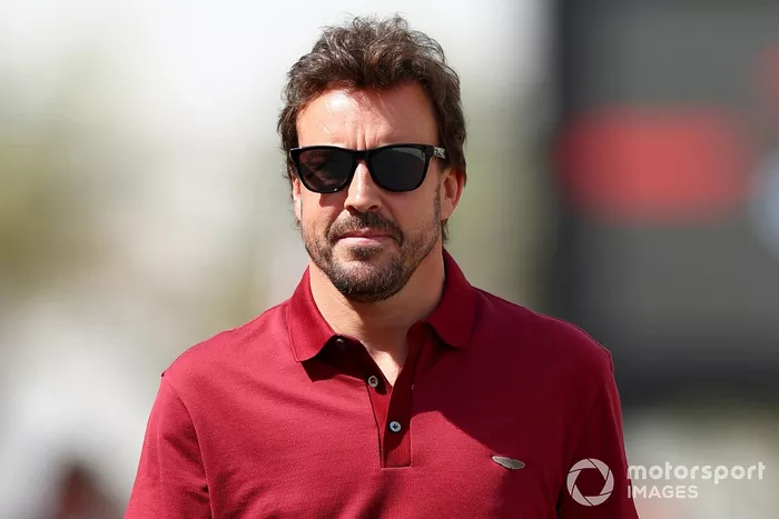 Fernando Alonso, Aston Martin Racing