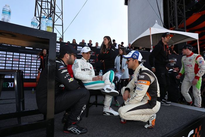 Daniel Suarez, Esteban Gutierrez, Abraham Calderon