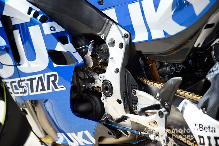 Team Suzuki MotoGP bike detalle