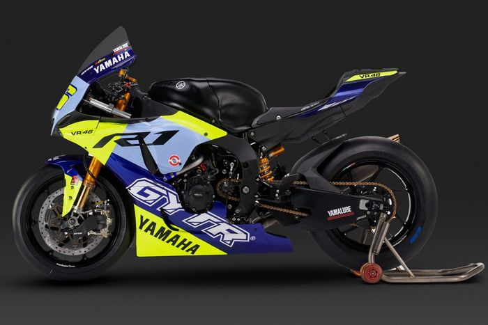 Yamaha R1 GYTR
