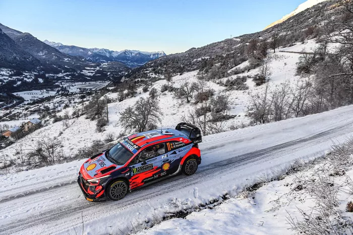 Thierry Neuville, Martijn Wydaeghe, Hyundai Motorsport Hyundai i20 Coupe WRC
