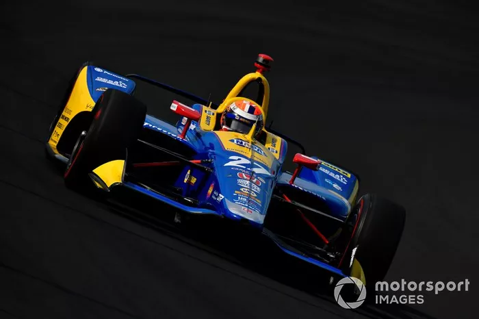 9º: #27 Alexander Rossi, NAPA AUTO PARTS, Andretti Autosport Honda: 228.267
 mph