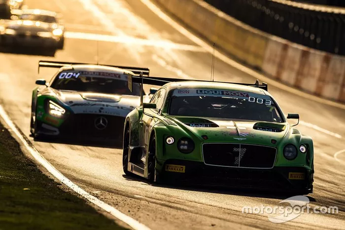 #7 Bentley Team M-Sport Bentley Continental GT3: Jules Gounon, Maxime Soulet, Jordan Pepper