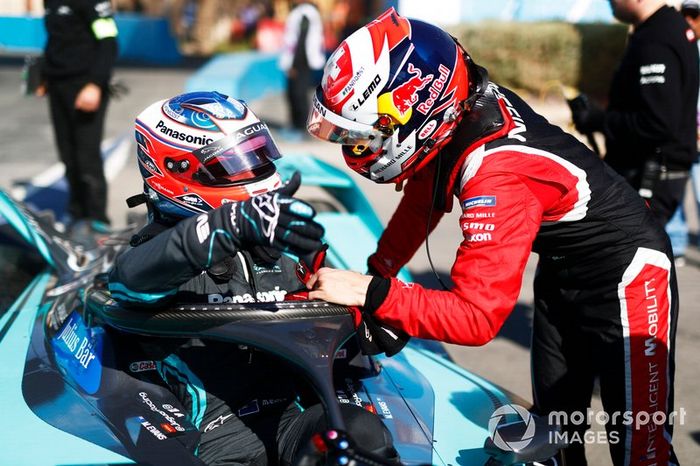 Mitch Evans, Jaguar Racing, Jaguar I-Type 4, con Sébastien Buemi, Nissan e.Dams