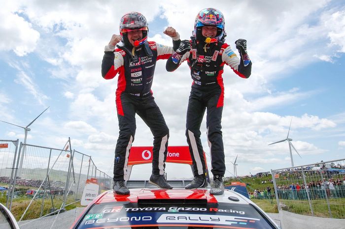 Ganador Kalle Rovanperä, Jonne Halttunen, Toyota Gazoo Racing WRT Toyota GR Yaris Rally1