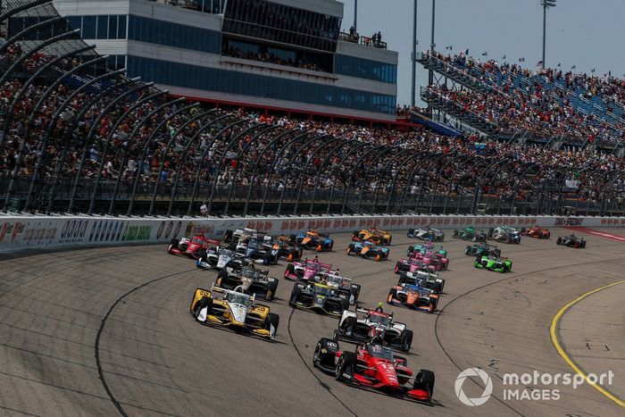 Will Power, Equipo Penske Chevrolet Scott McLaughlin, Equipo Penske Chevrolet David Malukas, Dale Coyne Racing con HMD Honda, salida