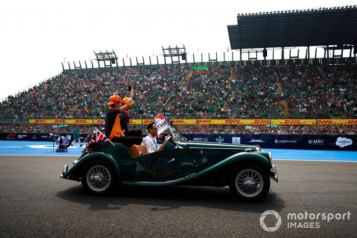 Lando Norris, McLaren, Daniel Ricciardo,